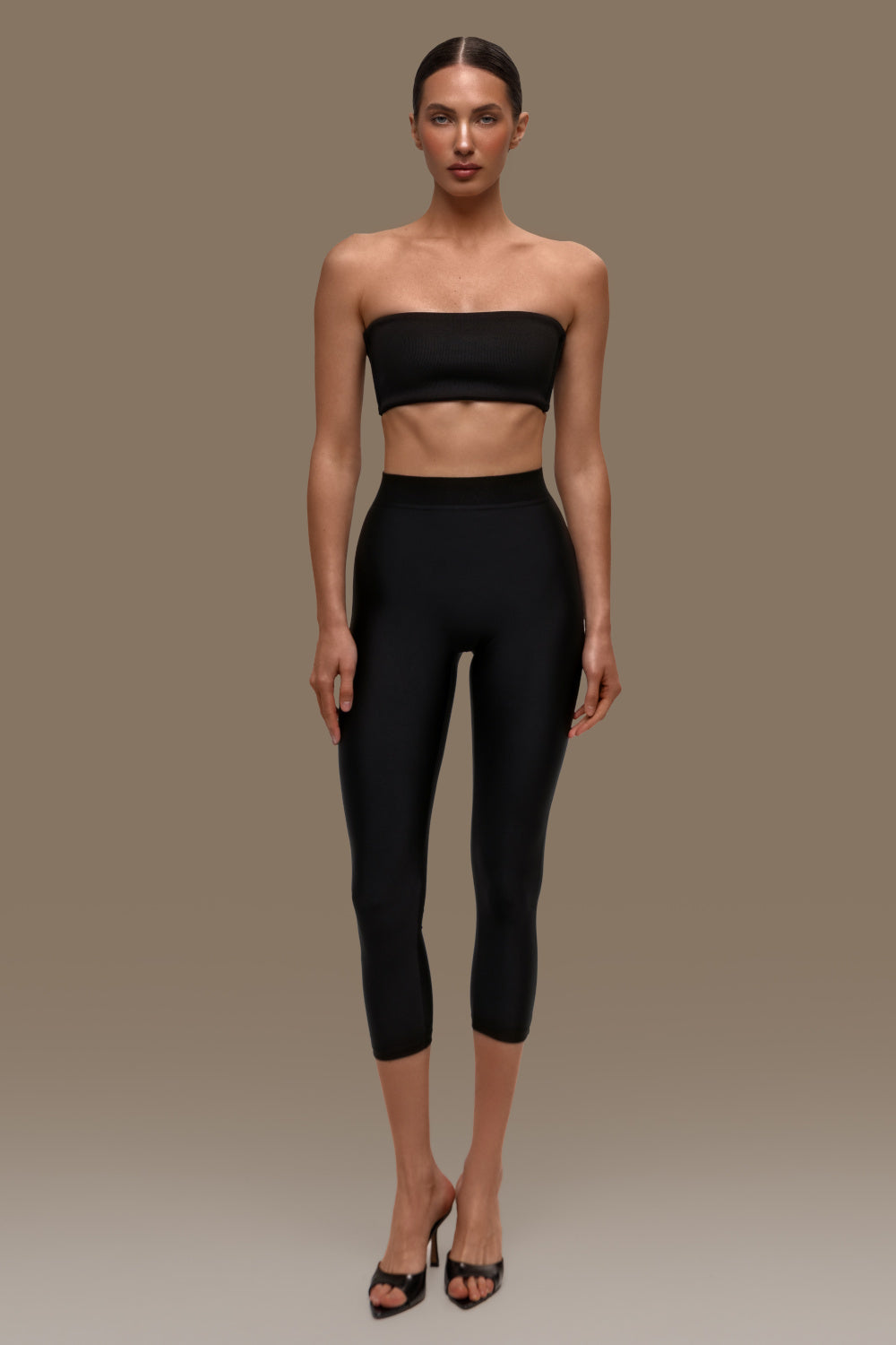 Capri space black