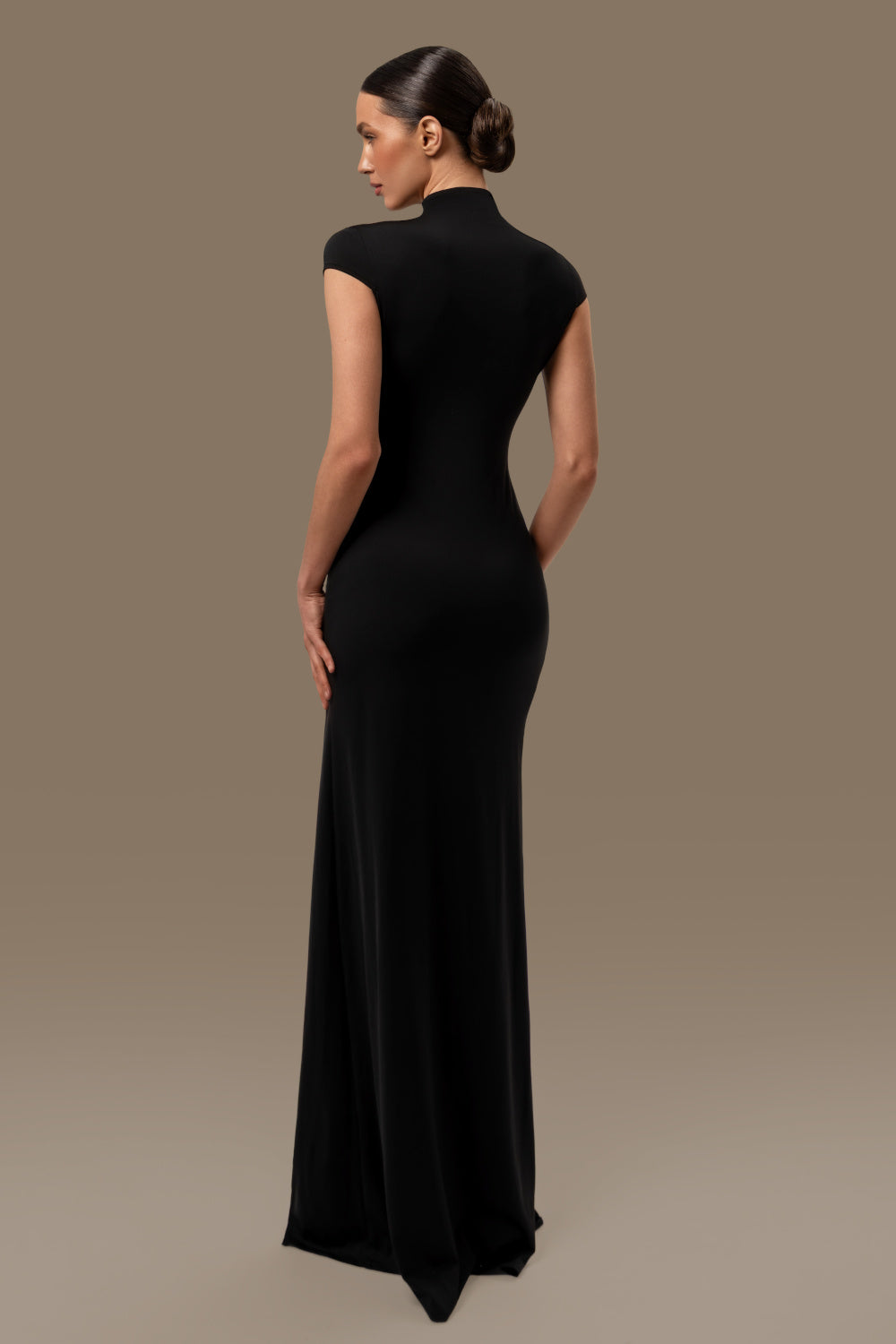 Tokyo dress in black