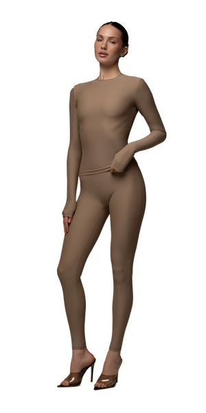 //magmaclothes-studio.myshopify.com/cdn/shop/files/Warm-nude-long-sleeve-01-01_300x.png?v=1776950631