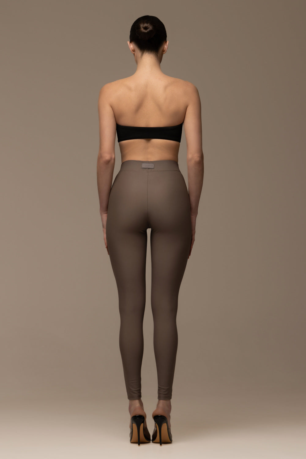 Mono cold nude leggings